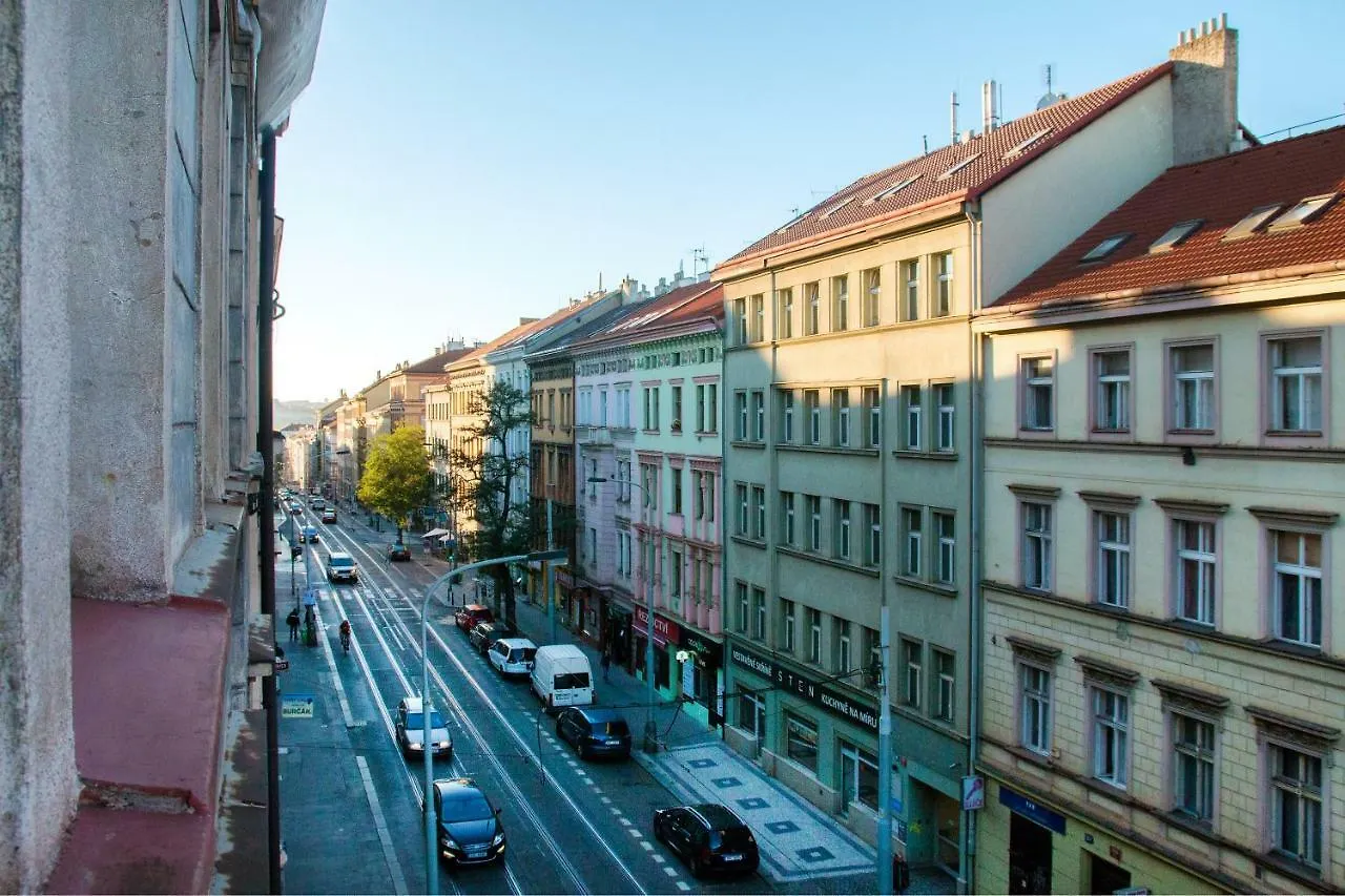 Apartments House Seifertova Prag